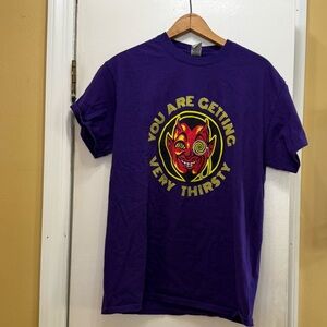 Purple Red Jug PubGraphic T-Shirt with Devil Design! EUC